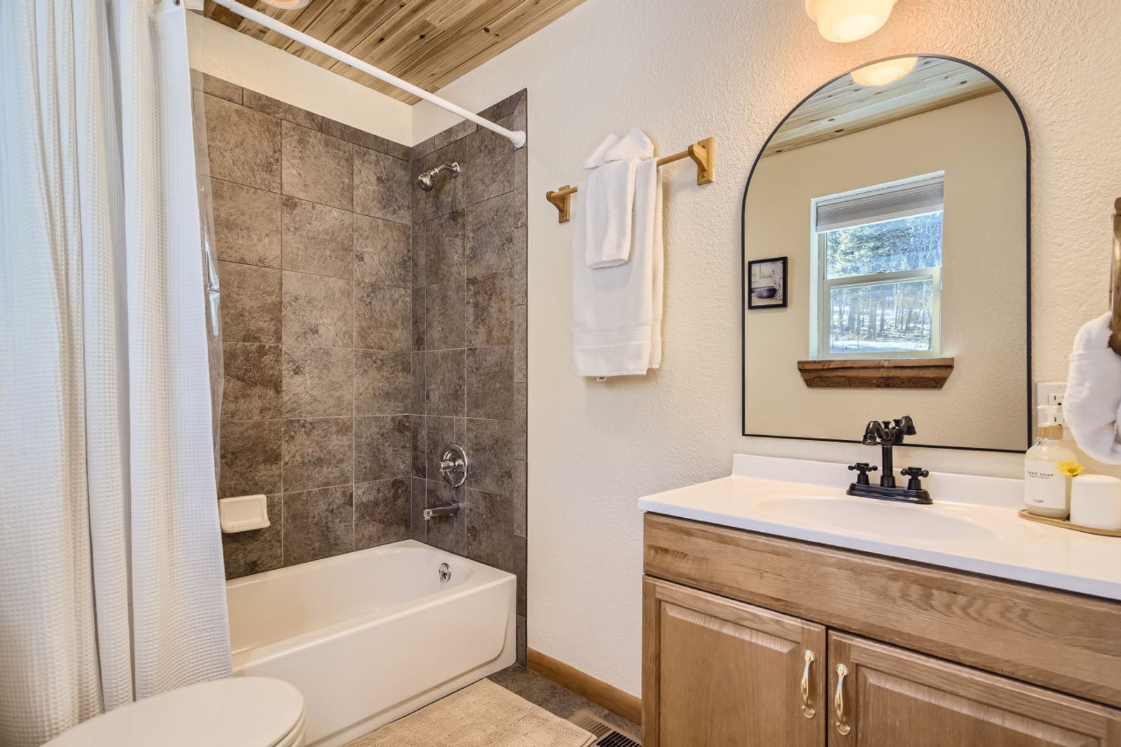 Wolfcamp bathroom